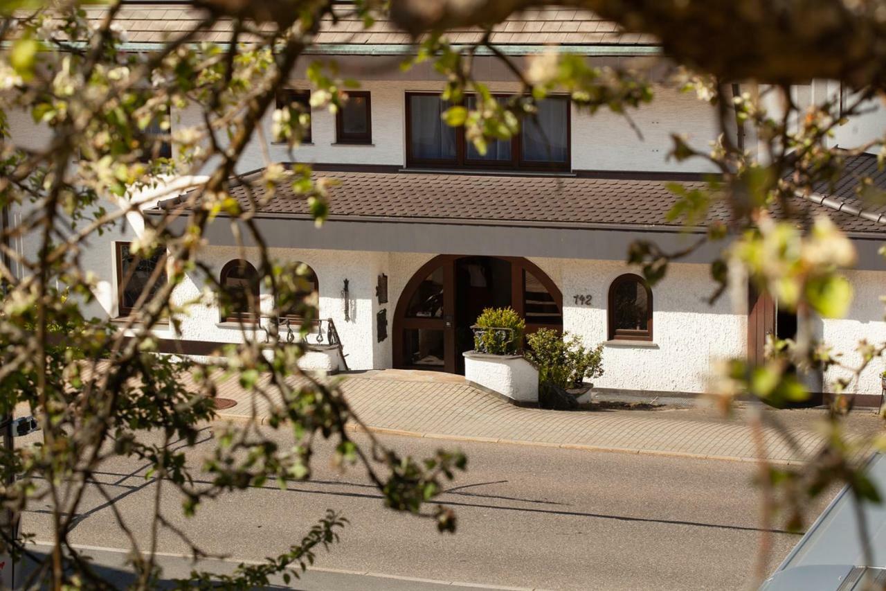 Hotel Petra Baiersbronn Exterior foto